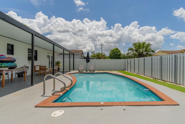 11010 NW 24TH Court, Sunrise, FL 33322