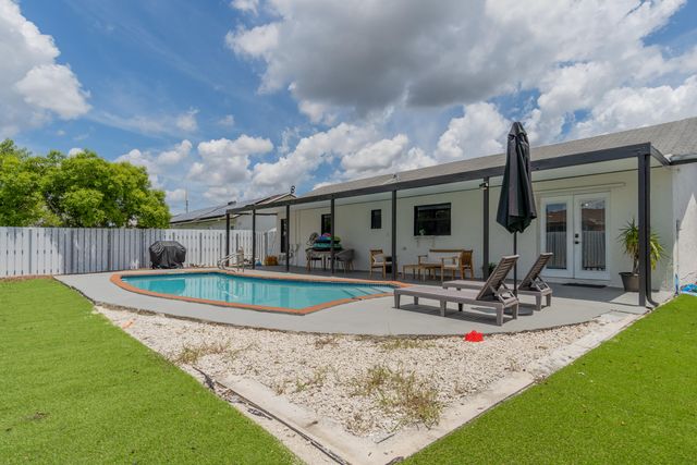11010 NW 24TH Court, Sunrise, FL 33322