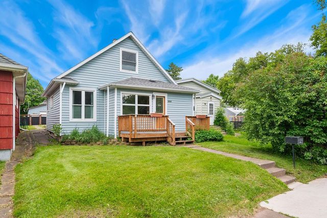 1313 98th Avenue W, Duluth, MN 55808
