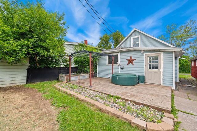 1313 98th Avenue W, Duluth, MN 55808