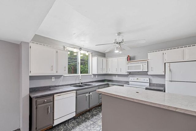1313 98th Avenue W, Duluth, MN 55808