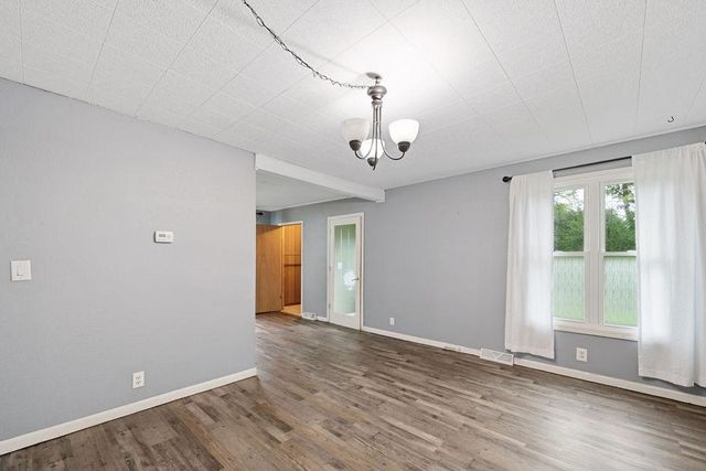 1313 98th Avenue W, Duluth, MN 55808
