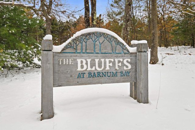 581 17th Avenue, Nekoosa, WI 54457