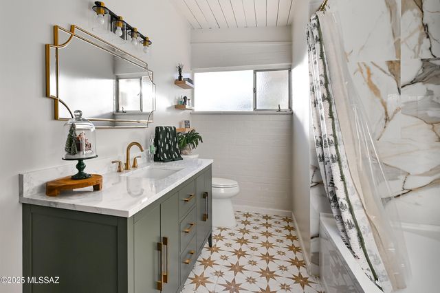 1252 S Avenida Sirio, Tucson, AZ 85710