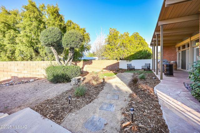 1252 S Avenida Sirio, Tucson, AZ 85710