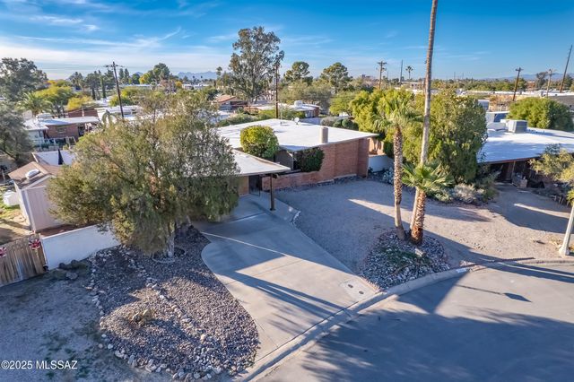 1252 S Avenida Sirio, Tucson, AZ 85710