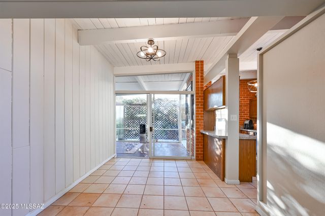 1252 S Avenida Sirio, Tucson, AZ 85710