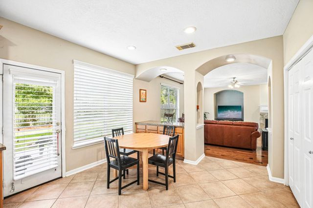 2113 Coldwater Bridge Lane, League City, TX 77573