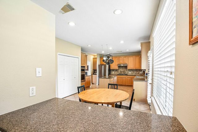 2113 Coldwater Bridge Lane, League City, TX 77573