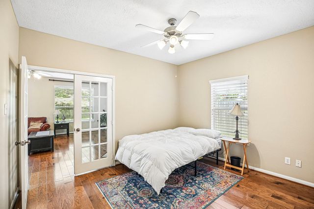 2113 Coldwater Bridge Lane, League City, TX 77573