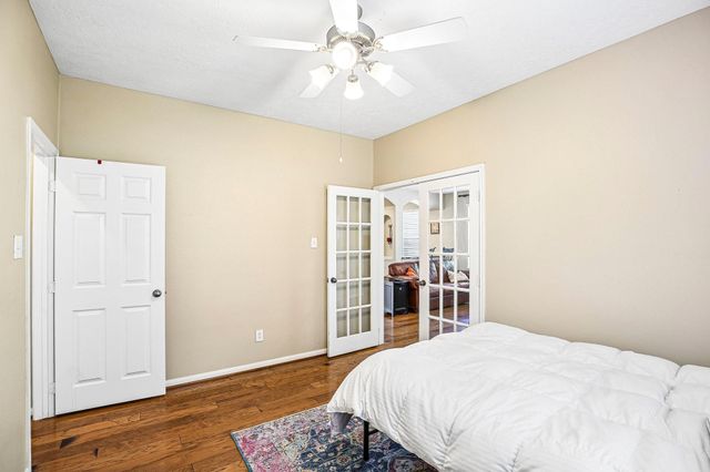 2113 Coldwater Bridge Lane, League City, TX 77573