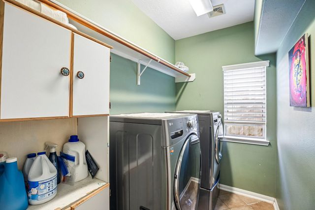 2113 Coldwater Bridge Lane, League City, TX 77573