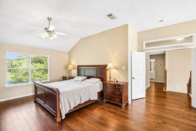 2113 Coldwater Bridge Lane, League City, TX 77573