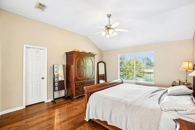 2113 Coldwater Bridge Lane, League City, TX 77573