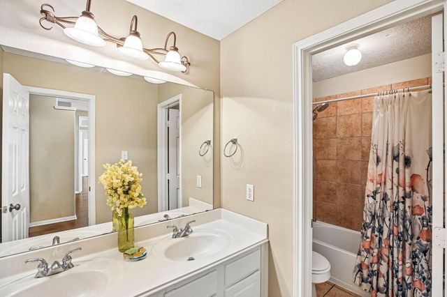 2113 Coldwater Bridge Lane, League City, TX 77573