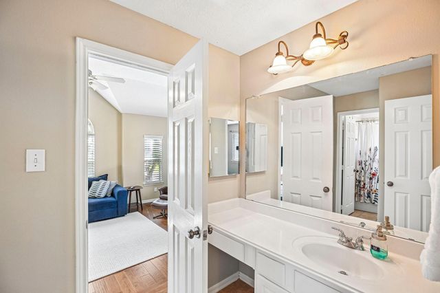 2113 Coldwater Bridge Lane, League City, TX 77573