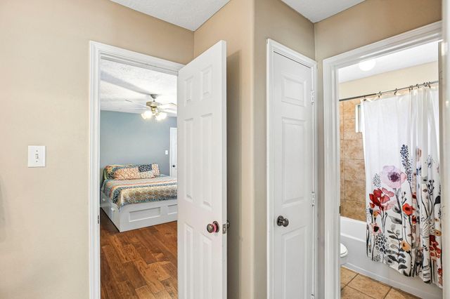 2113 Coldwater Bridge Lane, League City, TX 77573
