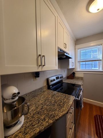 78 Summer St 1, Salem, MA 01970