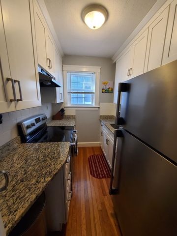 78 Summer St 1, Salem, MA 01970