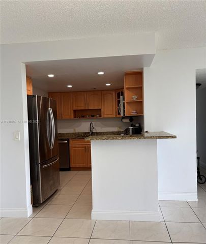 2500 NE 135th Street C502, North Miami, FL 33181