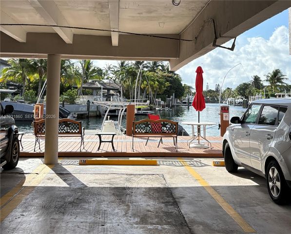 2500 NE 135th Street C502, North Miami, FL 33181