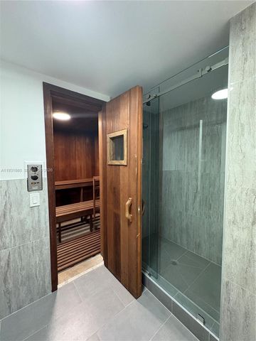 2500 NE 135th Street C502, North Miami, FL 33181