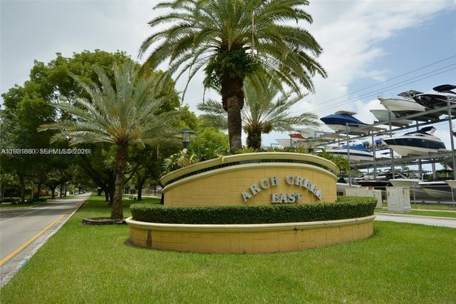 2500 NE 135th Street C502, North Miami, FL 33181