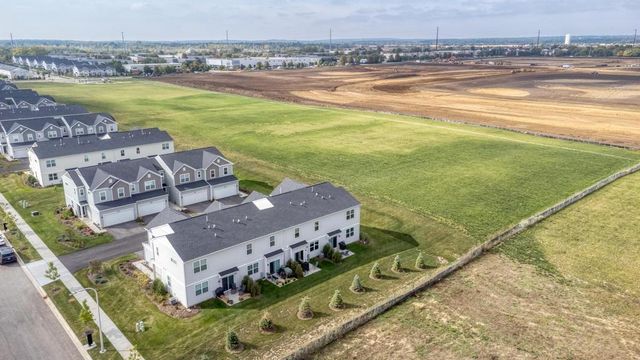 126 Kingsport Drive, South Elgin, IL 60177