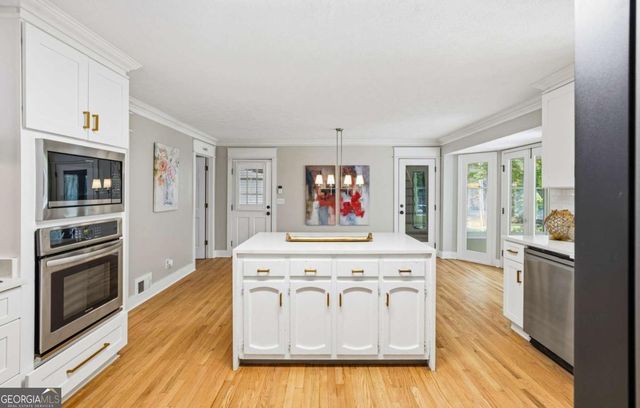 5424 Wedgewood Court SW, Lilburn, GA 30047