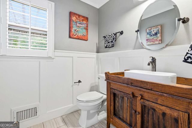 5424 Wedgewood Court SW, Lilburn, GA 30047