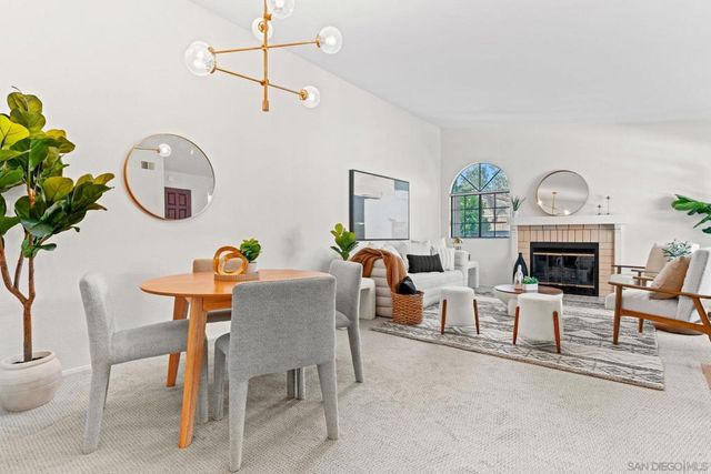 7640 Palmilla Dr 104, San Diego, CA 92122