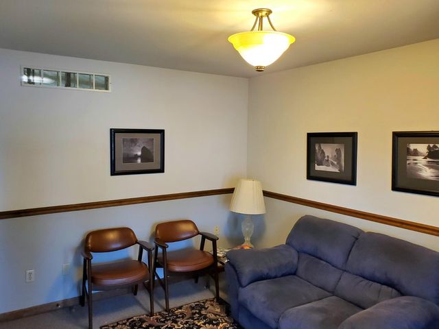 6195 Central Avenue, Portage, IN 46368