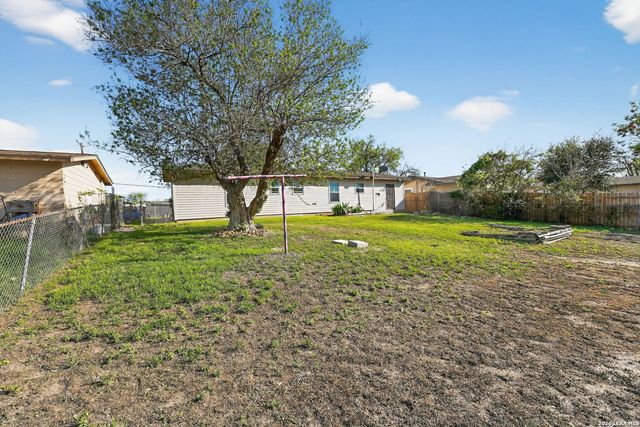 407 Pickwell, San Antonio, TX 78223