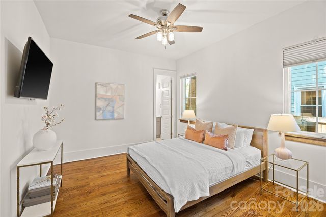 425 Pecan Avenue, Charlotte, NC 28204