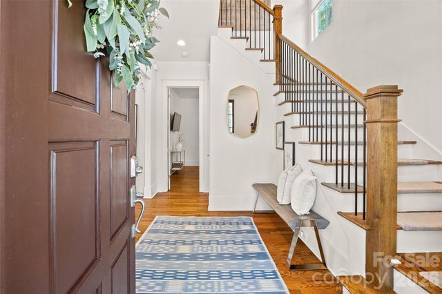 425 Pecan Avenue, Charlotte, NC 28204