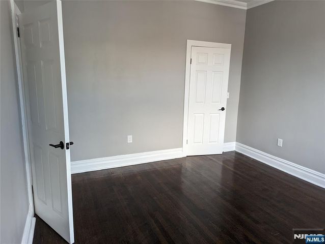 45 Linden 5, Hackensack, NJ 07601