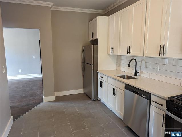 45 Linden 5, Hackensack, NJ 07601