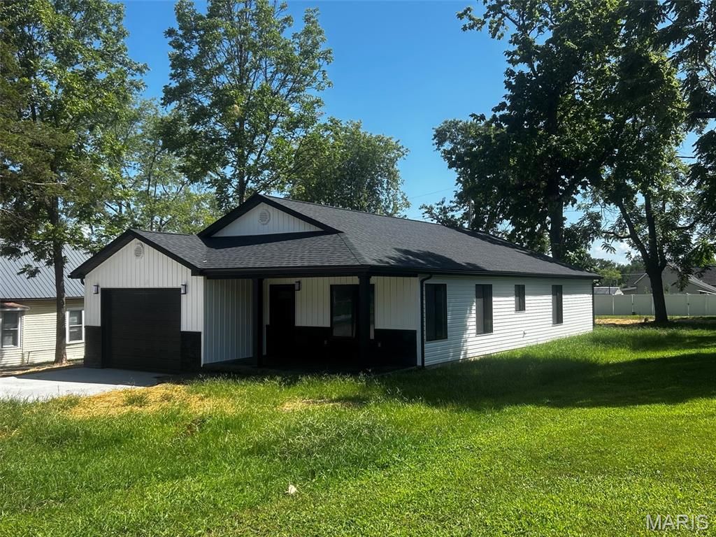 608 Monroe Street, Desloge, MO 63601