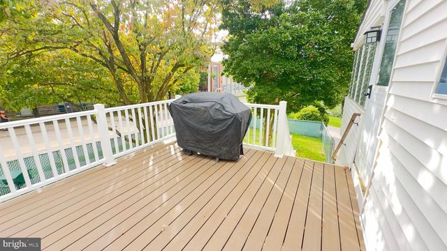 700 10TH AVE, Prospect Park, PA 19076