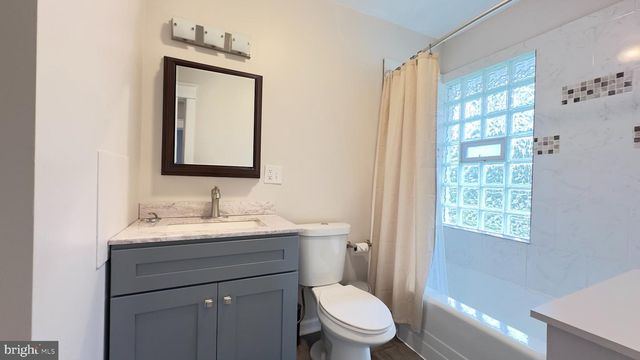 700 10TH AVE, Prospect Park, PA 19076