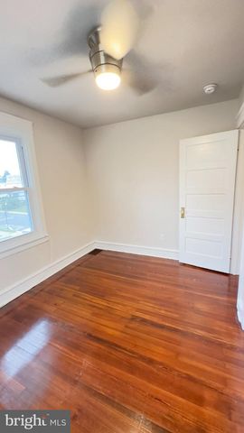 700 10TH AVE, Prospect Park, PA 19076