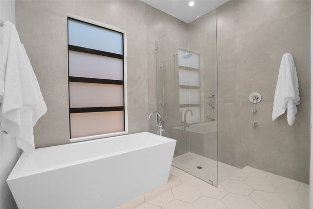 4135 Valley Ridge Road, Dallas, TX 75220