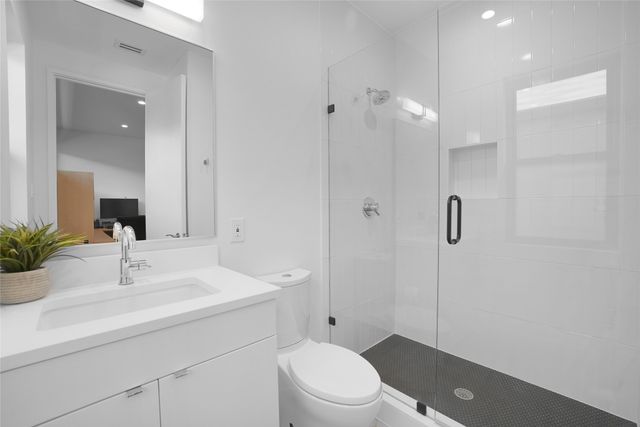 4135 Valley Ridge Road, Dallas, TX 75220