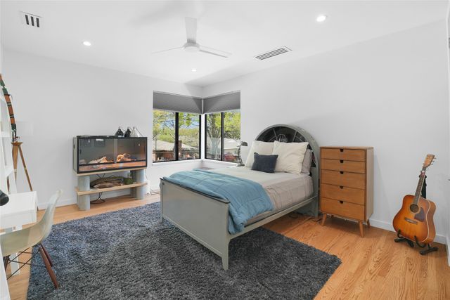 4135 Valley Ridge Road, Dallas, TX 75220