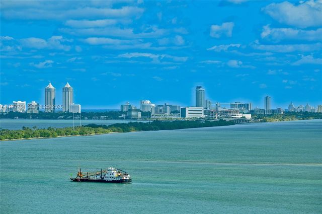 460 NE 28th St 1708, Miami, FL 33137