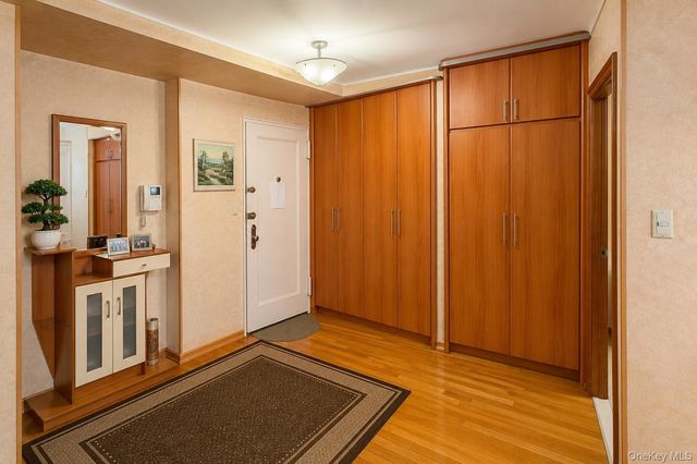 64-11 99th Street 302, Rego Park, NY 11374