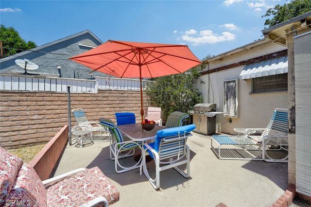 4427 Bakman Avenue, Studio City, CA 91602