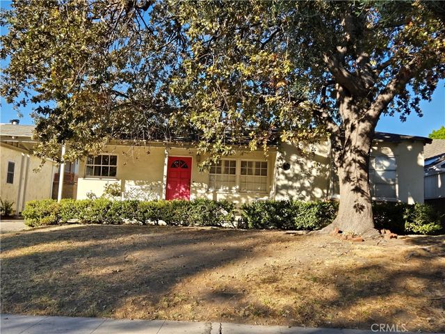 4427 Bakman Avenue, Studio City, CA 91602