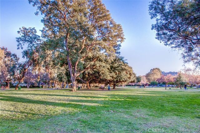 4427 Bakman Avenue, Studio City, CA 91602