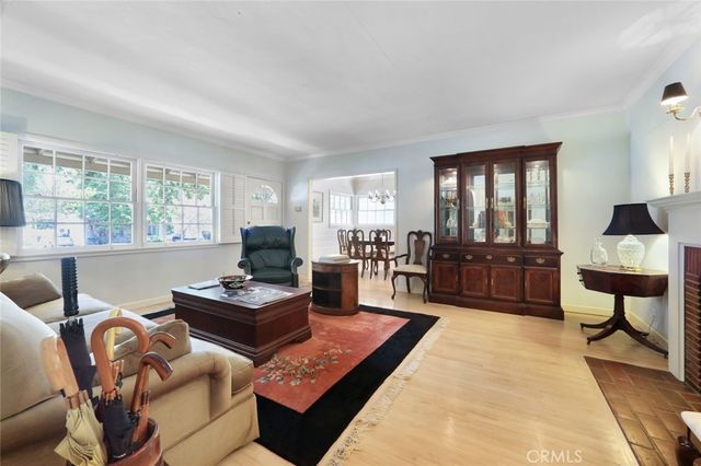 4427 Bakman Avenue, Studio City, CA 91602